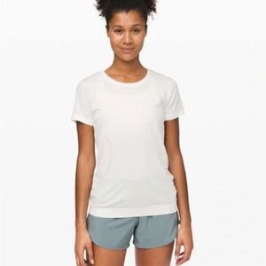 Lululemon Swiftly Relaxed-Fit SS Crewneck in White